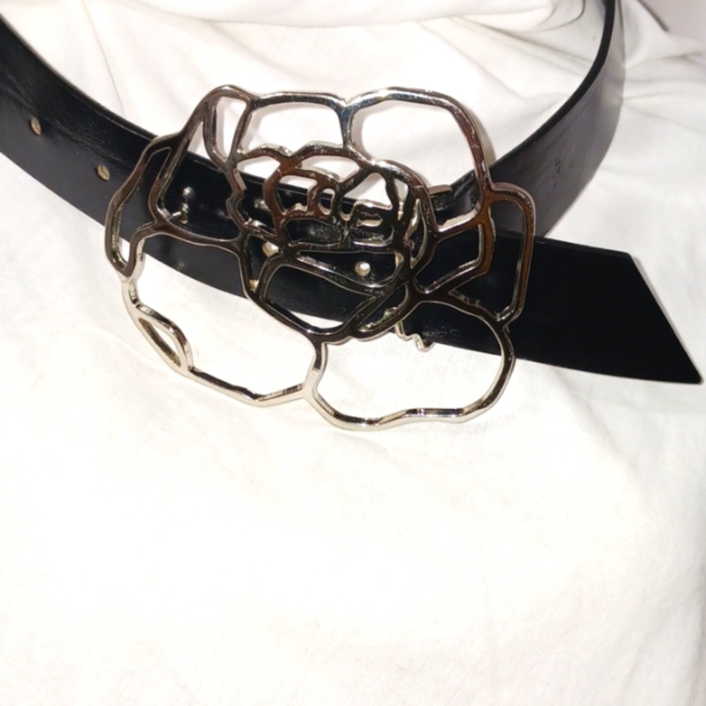 Belt black with Silver Floral design 32in leather 1.5 in wide